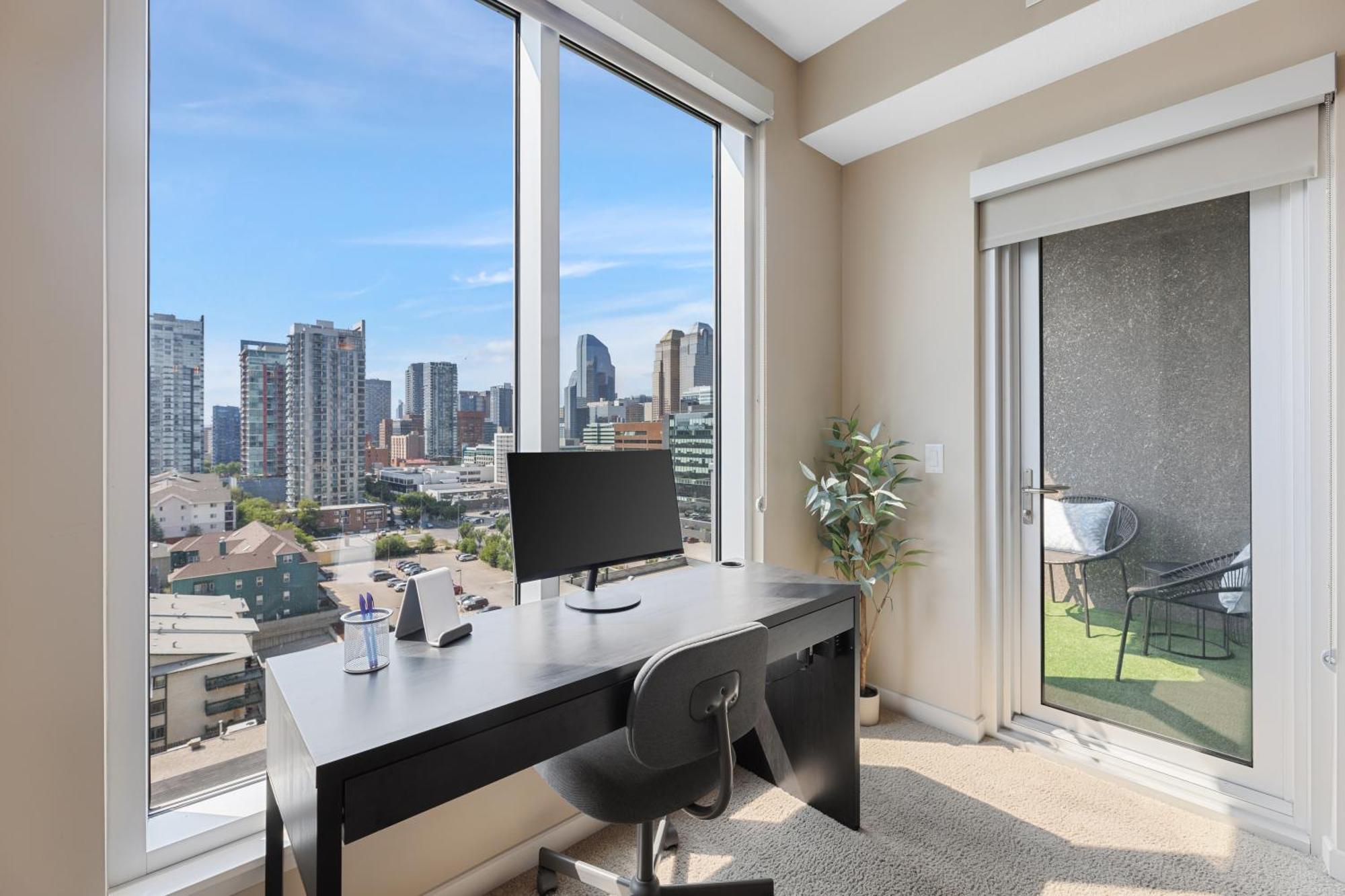 Heart Of Downtown Calgary Spacious Luxury Condo With Stunning Views And Premium Amenities Zewnętrze zdjęcie
